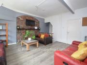 Manor Drive, Hyde Park, Leeds LS6, 8 bed terraced house...