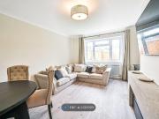 Manor Road, Barnet EN5, 2 bed flat to rent, £3,800 pcm |...