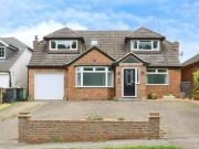 Manor Road, Caddington, 5 Bedroom Detached