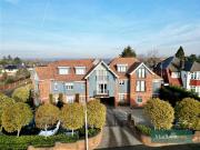 Manor Road, Chigwell, Essex IG7, 2 bed flat to rent |...