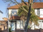 Manor Road, Walthamstow, 1 Bedroom Flat