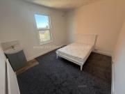 Room 4 Manor Road, Westcliff On Sea