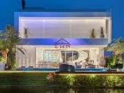 Mansão à venda em Xangri lá com churrasqueira e suíte Mansão à venda em Xangri lá com churrasqueira e suíte