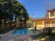 Mansão com 4 dormitórios à venda, 500 m² Aldeia da Serra...