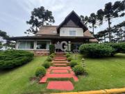 MANSÃO EM CONDOMÍNIO FECHADO EM GRAMADO