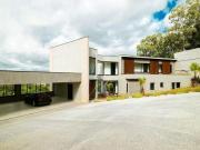 Mansão para venda no Tamboré 01