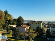 Mansarda arredata con terrazzo Centro