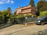 Mansarda in vendita a Torino, Madonna del Pilone Sassi Mansarda in vendita a Torino, Madonna del Pilone Sassi