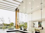 Mansión estilo Vanguardista en Venta Hacienda Valle...