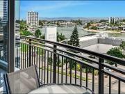 Mantra Towers of Chevron Spacious Furnished One Bedroom...