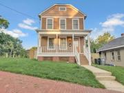 Maple View Pl Se, Washington, Home For Sale