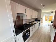 Maple Wood Close, Waverley, 3 Bedroom House