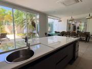 Maravilhosa casa, 6 qtos. Mansão mobiliada,...