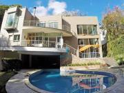 Maravilhosa Casa com 3 dormitórios à venda, 883 m² por... Maravilhosa Casa com 3 dormitórios à venda, 883 m² por...