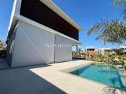 Maravilhosa casa com 5 suítes no condomínio Alphaville...