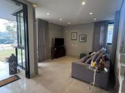 Maravilhosa casa Condomínio Aldeias do Lago Seção A