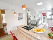 Maravilhosa Casa de Alto PadÃ£o em uma das Melhores Ruas...