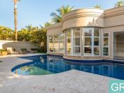 Maravilhosa casa de Alto Padrão em condomínio! Guarujá...