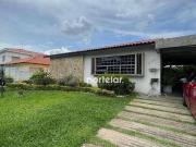 MARAVILHOSA CASA EM ALTO DA LAPA.