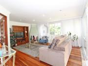 Casa, Condomínio, 323 m², Venda, 3 Dormitórios, 1 Suíte,...