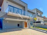 Maravilhosa Casa em condomínio de Atibaia !