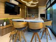 Maravilhosa casa no condomínio Buenavista