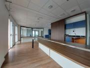 Maravilhosa sala comercial 114mÂ² 3 banheiros, 3 vagas e...