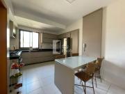 Maravilhoso apartamento com 4 quartos no JundiaÃ