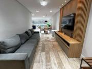 Maravilhoso apartamento reformado com 3 dormitórios à...