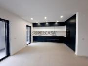 Maravilhoso T3 com 150,51 m2, garagem, piscina no topo,...