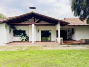 MARAVILLOSA CASA CHILENA EN ARRIENDO