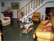 MARAVILLOSA CASA CON GRAN PATIO Y DOS TERRAZAS¡