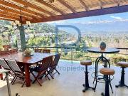 MARAVILLOSA CASA INCREIBLES VISTAS REMODELADA