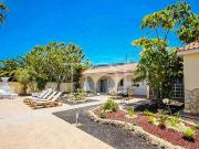 Maravillosa finca con vistas al mar, piscina y varias...