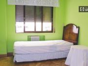 Maravillosa habitación en piso de 4 habitaciones en...