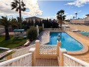 Maravillosa villa reformada aprox. 170 m2 + terrazas en...