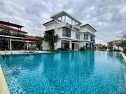 Marbella Lapangan Perdana Botani Ipoh Corner house for rent