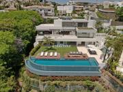 Marbella • Villa Belvedere • Contemporáneo • Villa a...