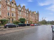 Marchmont Road, Edinburgh, EH9 3 bed flat to rent £2,300...