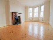 Mare Street, Hackney E8, 2 bed flat to rent, £2,700 pcm...