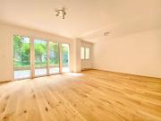 Mariahilferstraße: Hofruhelage mit Terrasse in der...