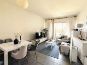 Marina, 2 pièces avec terrasse et vue mer, port, jardins