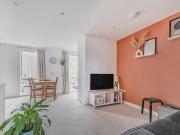 Marina Gardens, Portishead North, Studio Flat For