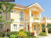 Marina Heights, Lake Front Sucat House and Lot