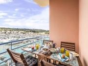 Marina Water View Apartment wifi, aircon