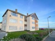 Marine Court, Marine Parade West, 2 Bedroom Flat