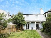 Marine Crescent, Waterloo, 4 Bedroom End