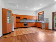 Maritana: Charming Family Home Enjoying Enviable Woy...