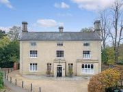 Market Place, Hadleigh, 6 Bedroom Detached