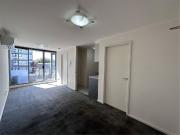 Market Square Condos: One Bedroom Modern Cosmopolitan...